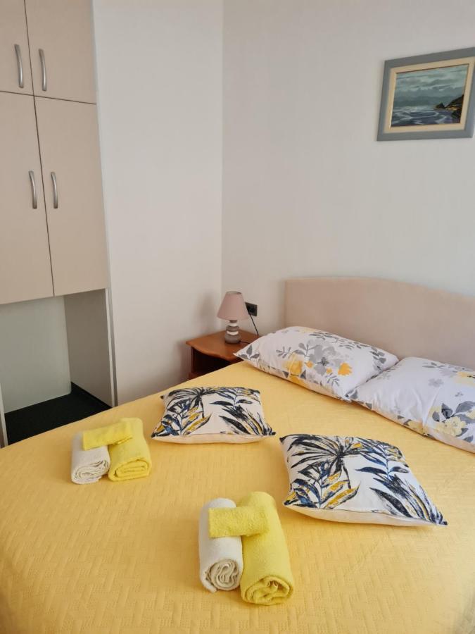 Apartments Hana Govedari Bagian luar foto