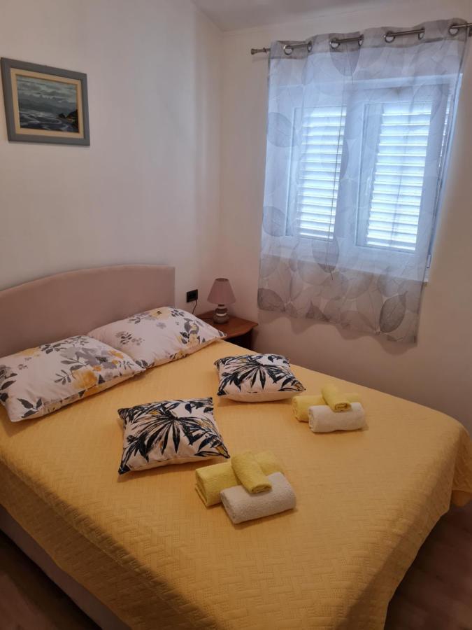 Apartments Hana Govedari Bagian luar foto